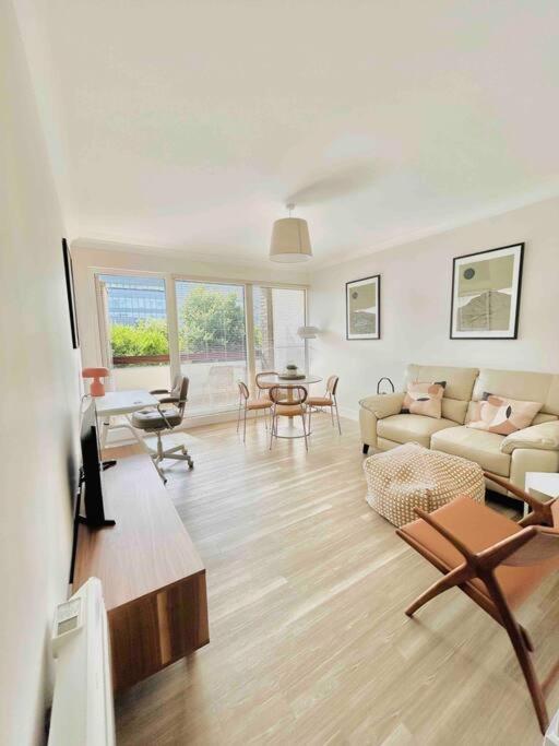 Luxury Apartment Top Location Rds, Aviva 5 Min Walk دبلن المظهر الخارجي الصورة